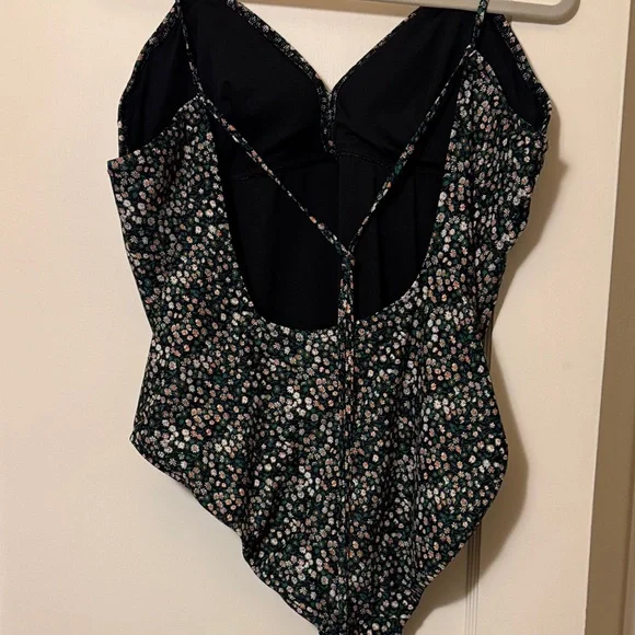 NWOT never worn Liberty of London plunge J Crew Black Floral One Piece Swimsuit - Picture 3 of 5